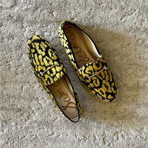 Sam Edelman Lorazepam’s be Yellow Velvet Loafer